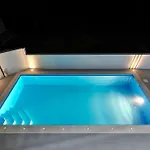 Villa Lily