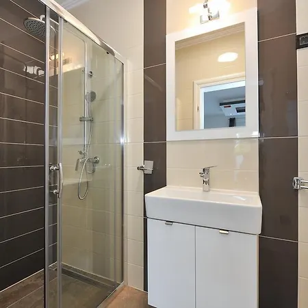 ヴィラ Lily プリヴラカ