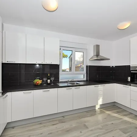 Villa Lily Privlaka (Zadar)